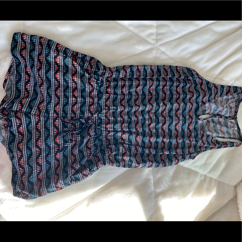Cute patterned romper!!